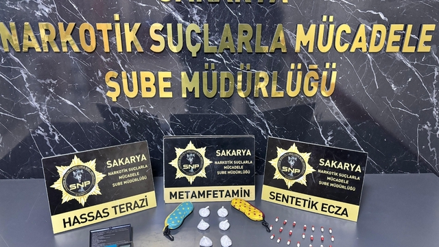 Sakarya Emniyeti zehir tacirlerine geçit vermiyor