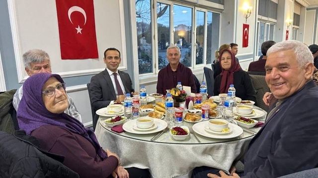 Gelibolu'da şehit yakınları ve gaziler iftarda bir araya geldi