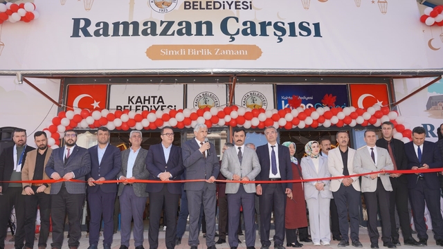 Kahta'da Ramazan Çarşısı'nın resmi açılışı gerçekleştirildi