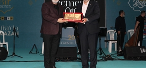 Bafra'da ilahi ve kaside gecesi düzenlendi