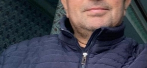 Fikri Işık'ın kuzeni camide geçirdiği kalp krizi sonucu hayatını kaybetti