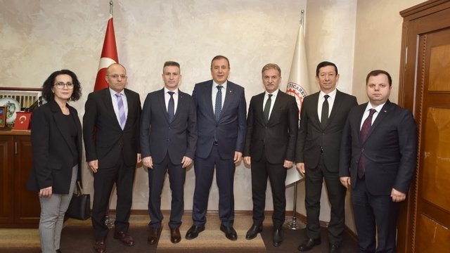 Trabzon Defterdarı Ramazan Yaşar'dan TTSO'ya ziyaret