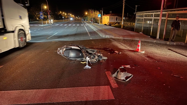 Kamyonetle çarpışan motosikletin sürücüsü Kerem öldü