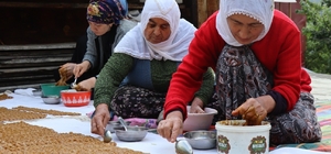 Köyde  üretilen keş adeta bir  enerji deposu