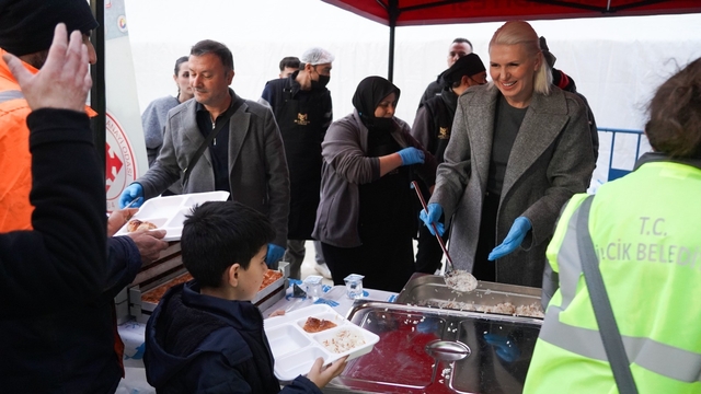 Bilecik'te iftar sofrasında binlerce kişi buluşuyor