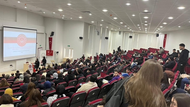 Elazığ'da üniversite öğrencilerine şiddet farkındalık semineri