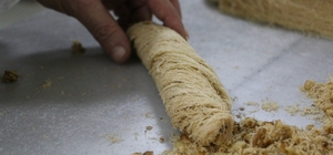 Diyarbakır'da günlük tatlı tüketimi tonları aştı: İşletmeler üç vardiyaya geçti