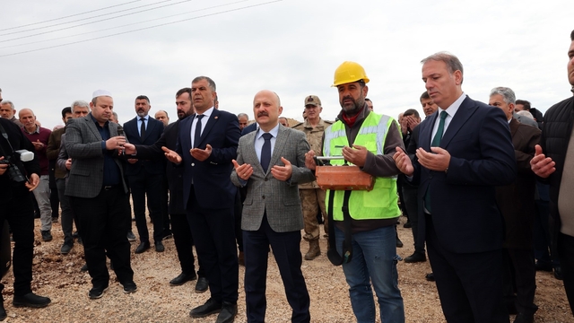 Kayaönü Mahallesi'nde 12 derslikli ilk ve ortaokulun temeli atıldı