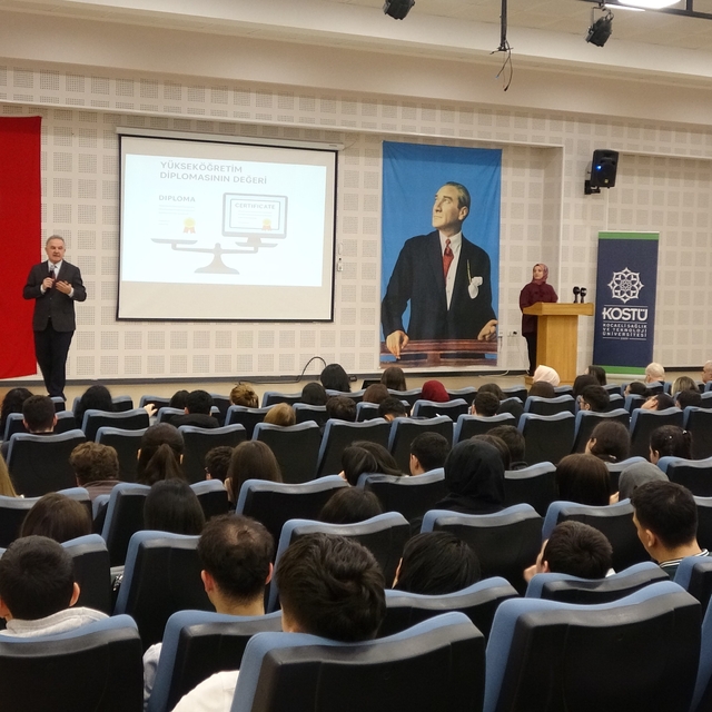 Yapay zekanın eğitim ve sağlıktaki etkileri lise öğrencileriyle paylaşıldı