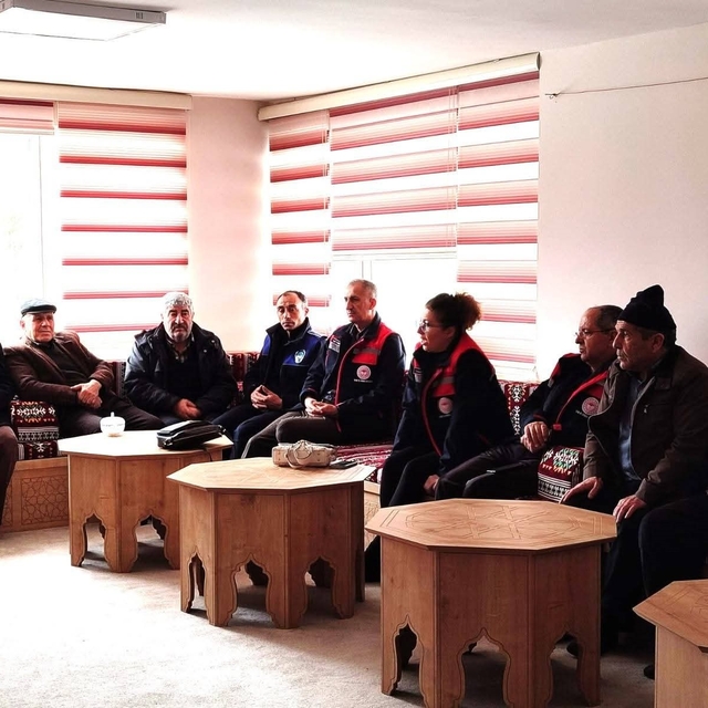 Afyonkarahisar'da 'Toprağını Tanı, Verimini Artır' etkinliği