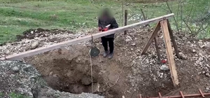 'Kanalizasyon' bahanesiyle izinsiz kazı yapan 4 defineciye suçüstü