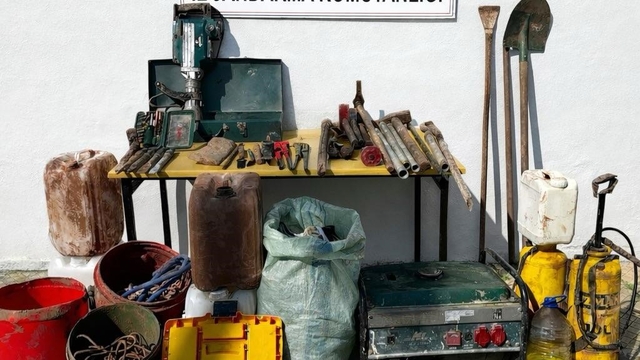 Turgutlu Çaldağı'nda kaçak kazıya suçüstü