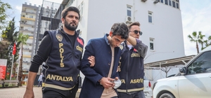 Cinayetten sonra delil karartmak için cep telefonunu foseptik çukuruna atmış