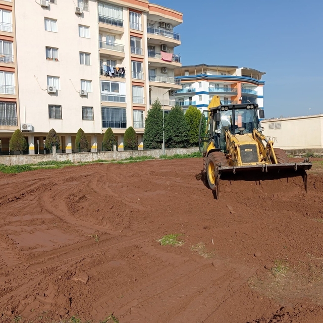 Efeler'de Fenerbahçeliler Parkı için ilk kazma vuruldu