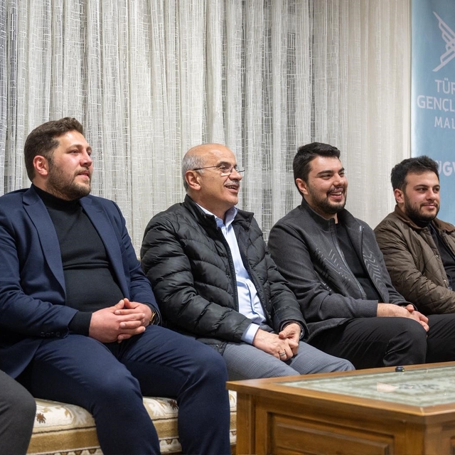 Başkan Er: "Ulaşımla ilgili önemli çalışmalarımız olacak"