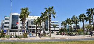 Kepez Belediyesi, kadın personelin Ramazan'daki mesai bitişini yarım saat ö...