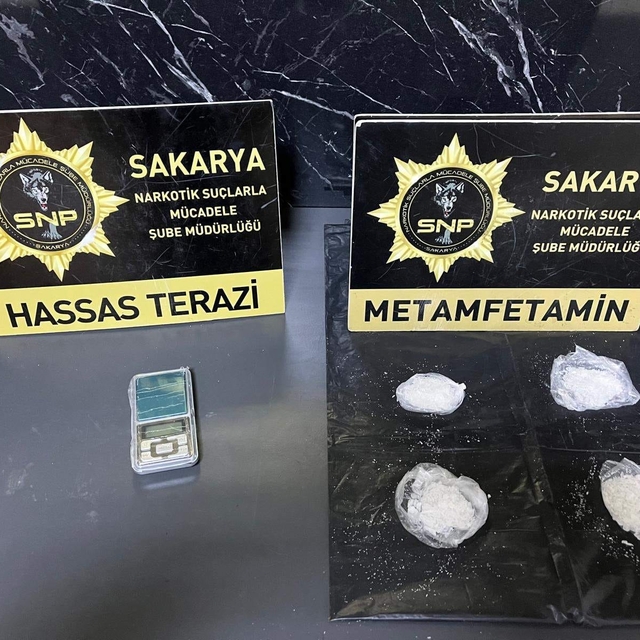 Sakarya'da uyuşturucu operasyonu: 2 tutuklama