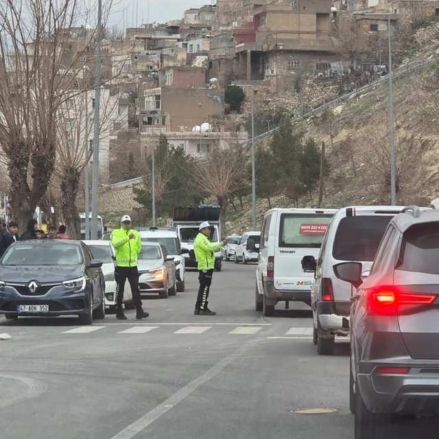 Mardin'de iki grup arasında silahlı kavga: 2 yaralı