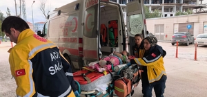 Hafif ticari aracın çarptığı çocuk ağır yaralandı