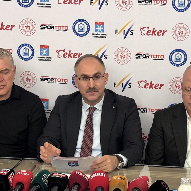 43. Uluslararası Çocuk Kupası ile FIS Uludağ Kupası organizasyonları Uludağ...