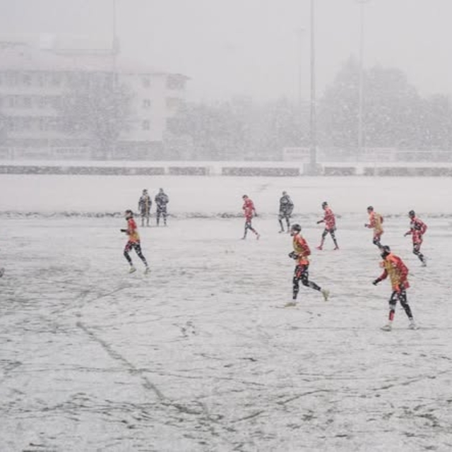 Zecorner Kayserispor'da, Natura Dünyası Gençlerbirliği maçının hazırlıkları...