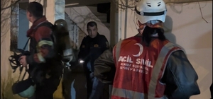 Aydın’da ev sahibi çıkan yangında dumandan etkilendi