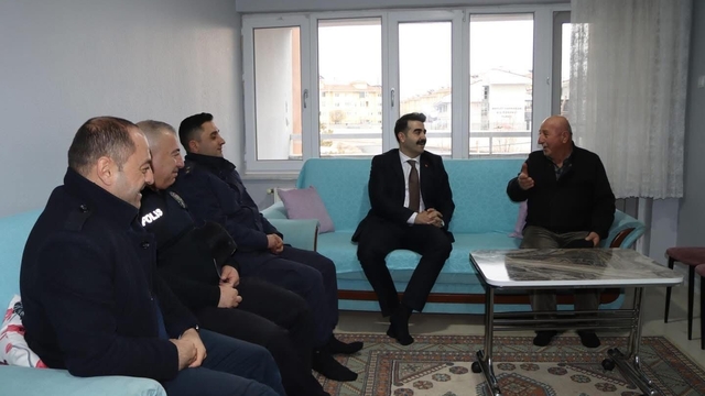 Tomarza Kaymakamı Eser'den Kıbrıs Gazisi Tektaş'a anlamlı ziyaret