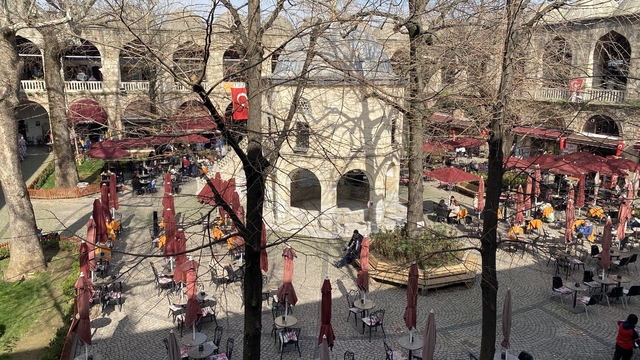 Koza Han'da masalar geri döndü, vatandaş yeniden tarihle buluştu