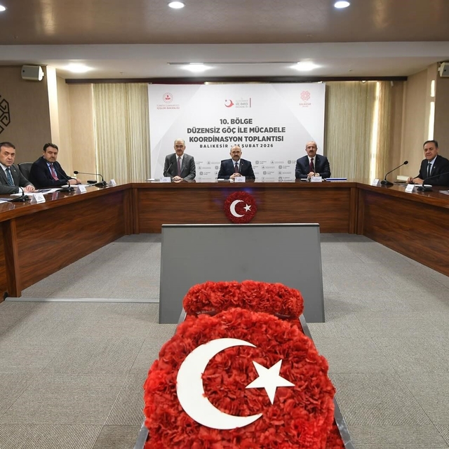 Kütahya Valisi Musa Işın, 'Düzensiz Göçle Mücadele Toplantısı'na katıldı