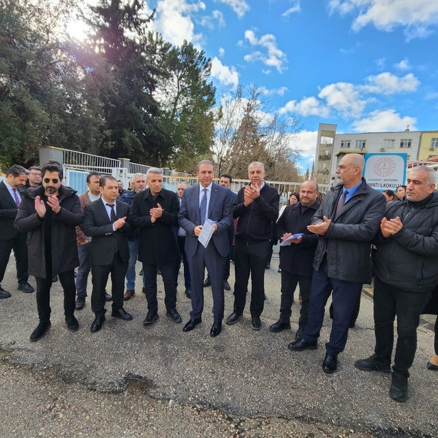 Sendikalardan saldırı girişimine tepki