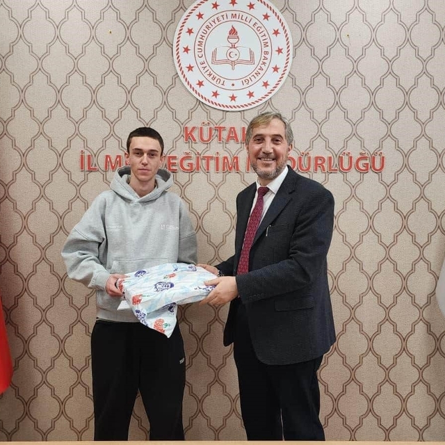 Kütahya'da "Okulda Nezaket Hareketi" Resim Yarışması Ödül Töreni düzenlendi