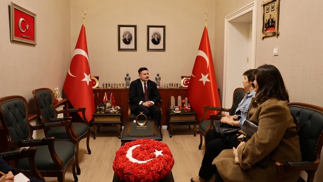 Gökçeada'da "Geleneksel Halk Günü" Buluşması: Kaymakam Osman Acar vatandaşları dinledi