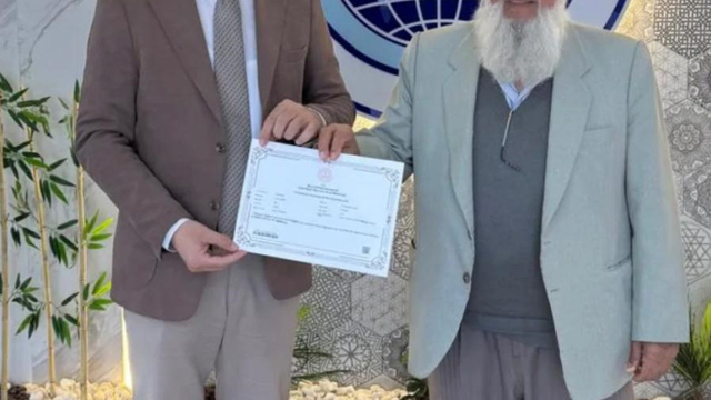 84 yaşında okuma-yazma öğrendi