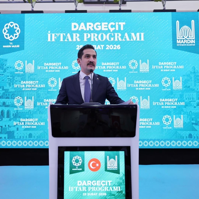 Mardin Valisi Akkoyun Dargeçit'te iftar programına katıldı