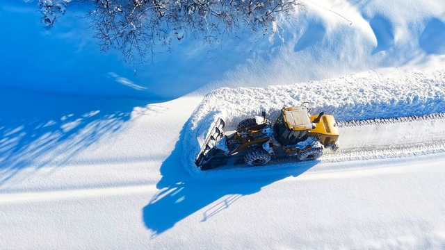 Muş'ta 67 köy yolu ulaşıma kapandı