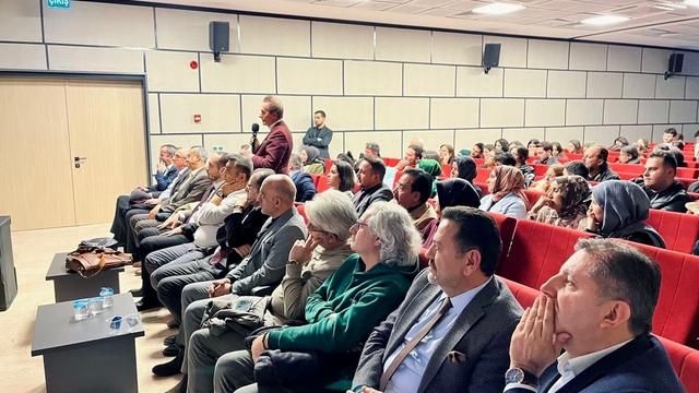 Bilecik'te 'Şeyh Edebali Anma Konferansı' düzenlendi