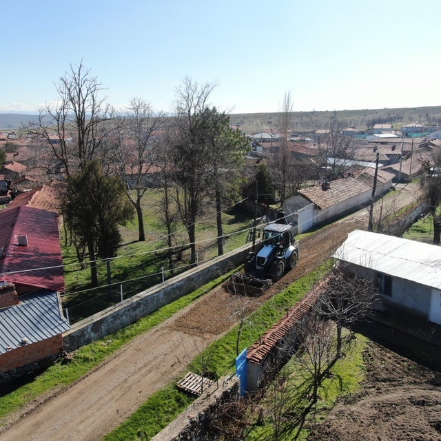 İnönü Belediyesi'nin mahallelerde çalışmaları sürüyor