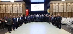 Başkan Doğan muhtarlarla iftarda bir araya geldi