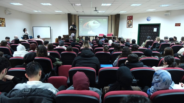 TOGÜ'de "Siber Güvenlik ve Bilinçli İnternet Kullanımı" semineri düzenlendi