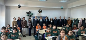 Bakan Yardımcısı Yılmaz, Çanakkale'de öğrenciler ile buluştu