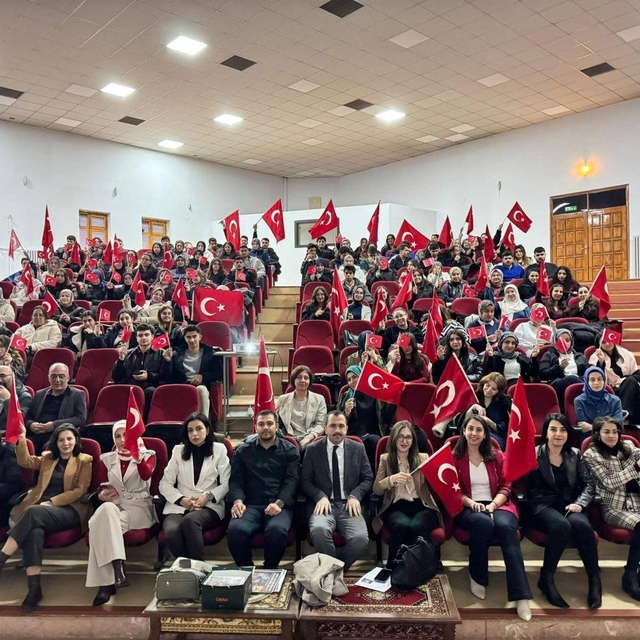 Erzincan'da üniversite öğrencilerine "SİBERAY" semineri