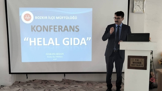 Bozkır'da "Helal Gıda" konulu konferans