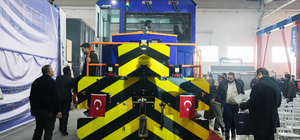 Kayseri'de bataryalı manevra lokomotifinin tanıtımı yapıldı