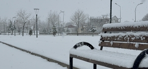 Tatvan'da kar yağışı