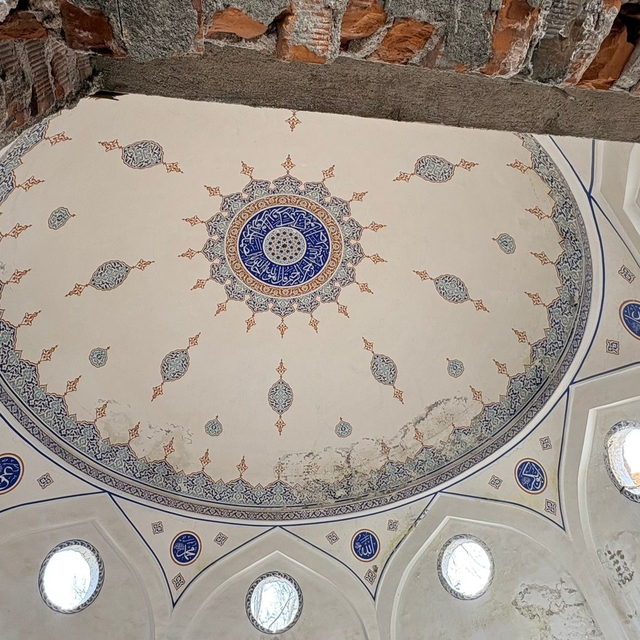 Kütahya Çinili Camii yıkılıp yeniden inşa edilecek
Tarihi 79 bin çini tek t...