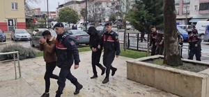 Erbaa'da bağ evinden hırsızlık yapan 6 şüpheli yakalandı