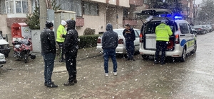 Bolu’da ters yönden gelen motosiklet 2 otomobile çarptı