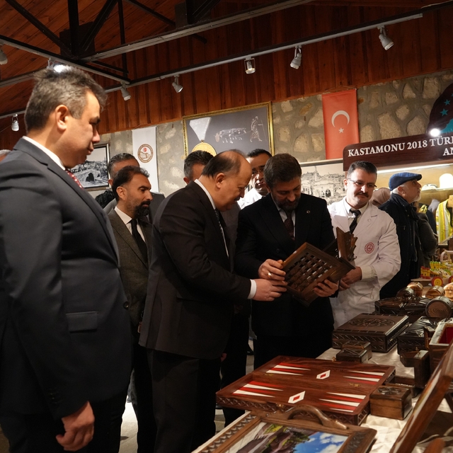Kastamonu'da ahşap sanatıyla yapılan ürünlere yoğun ilgi
