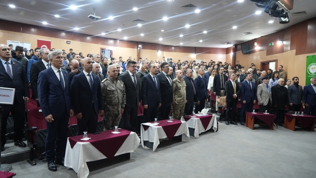 Iğdır'da Hocalı Katliamı'nda hayatını kaybedenler anıldı