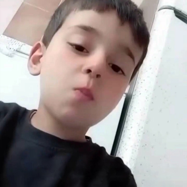 Çatak'ta göçük altından kurtarılan 6 yaşındaki Muhammed yaşam savaşını kayb...